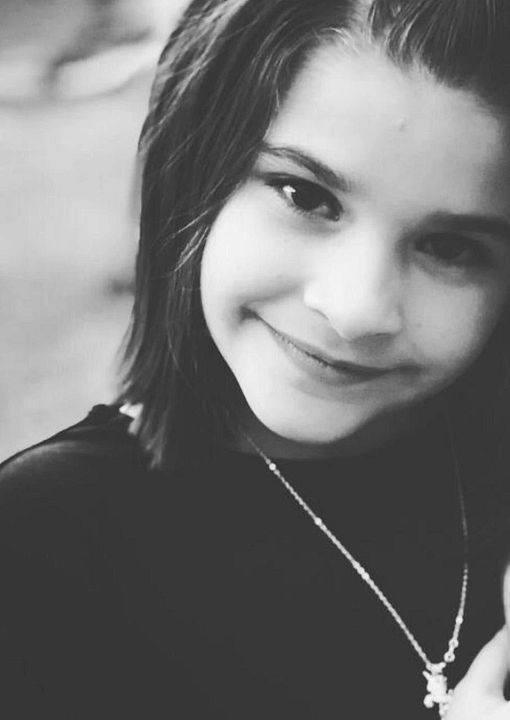 Póster Victoria Céspedes