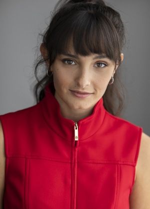 Póster Mirabai Pease