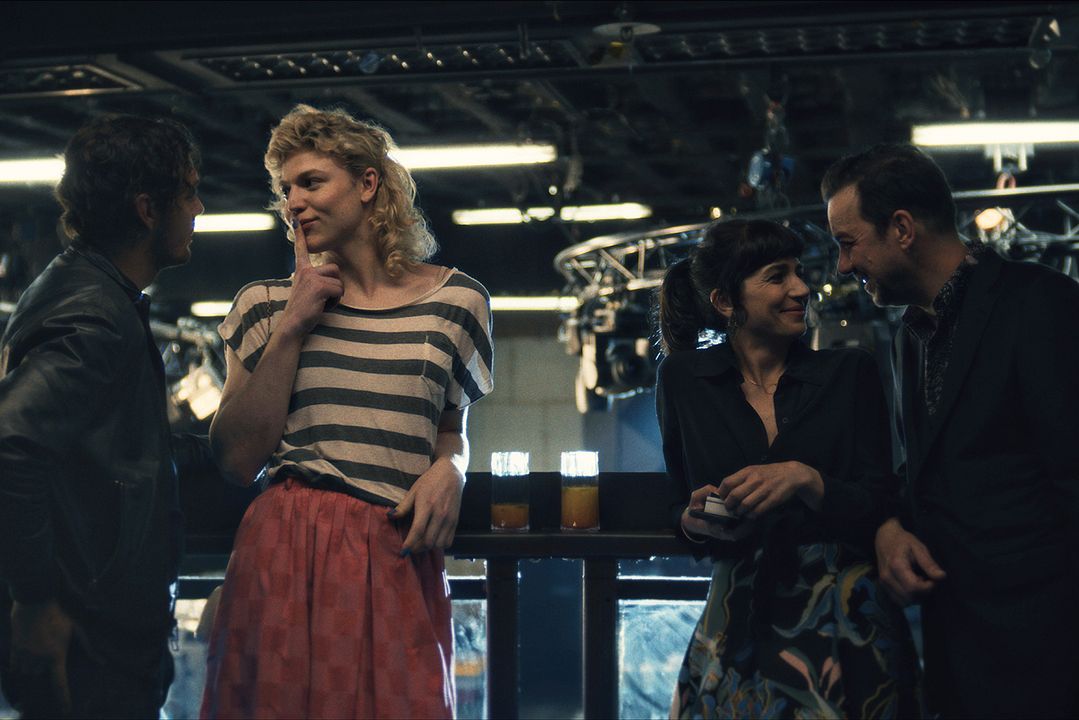 Till the end of the night : Foto