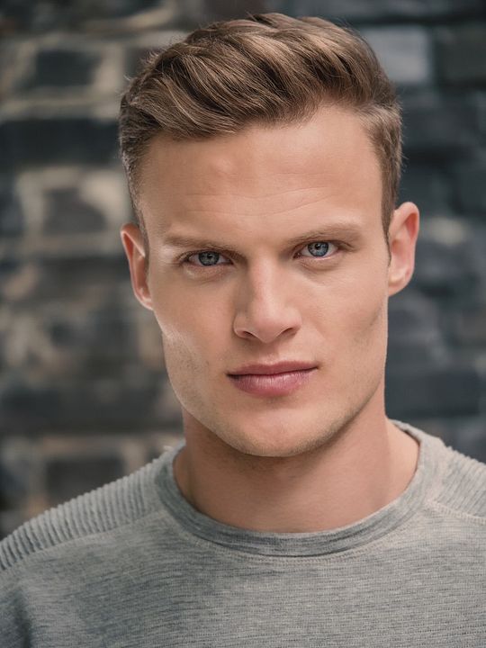 Póster Robert Maaser