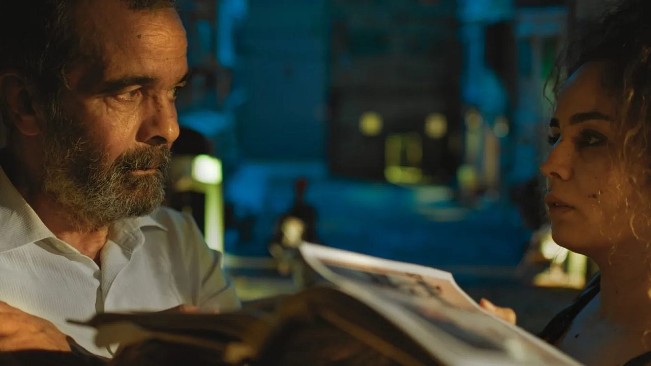 The Mother of All Lies : Foto