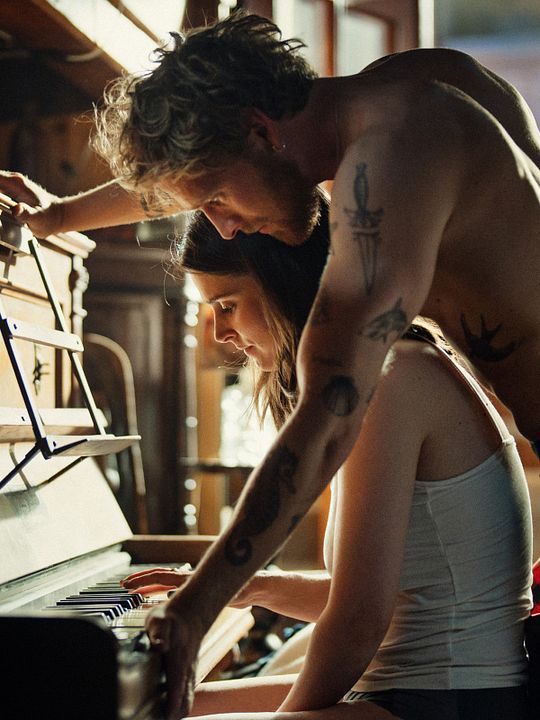 A Beautiful Life : Póster