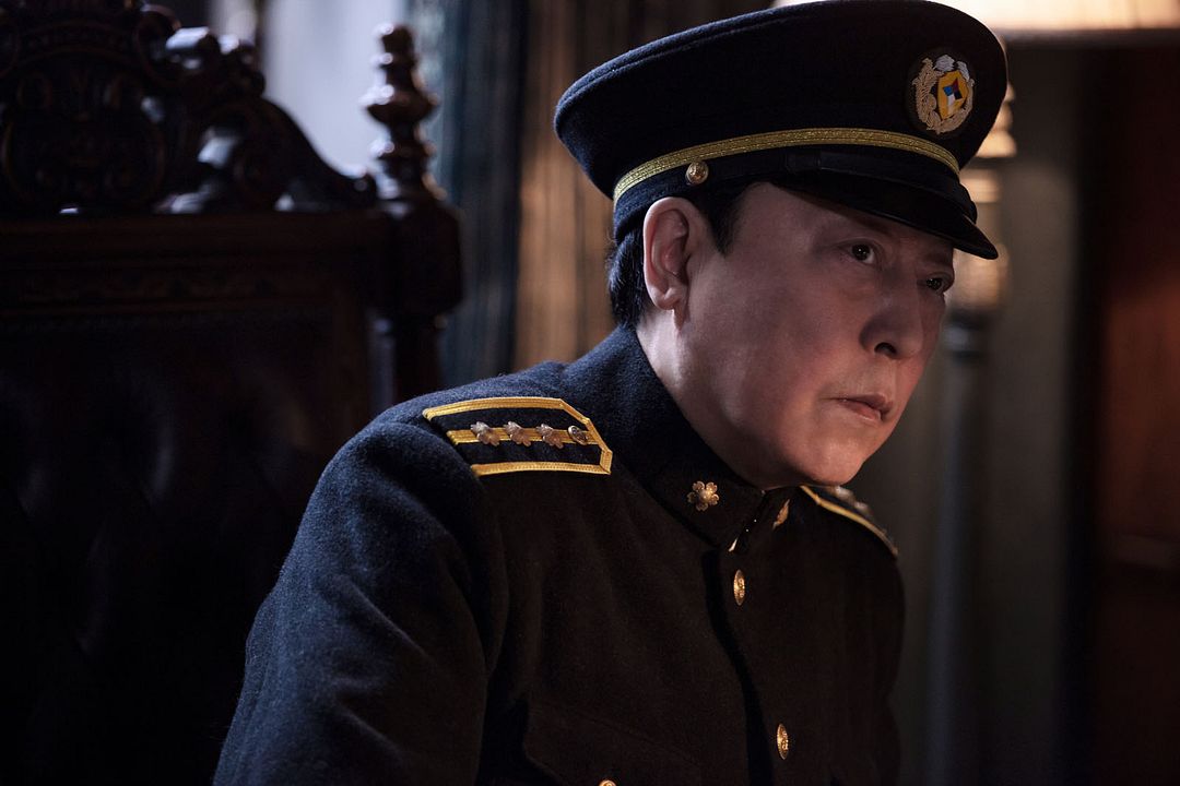 Cliff Walkers : Foto