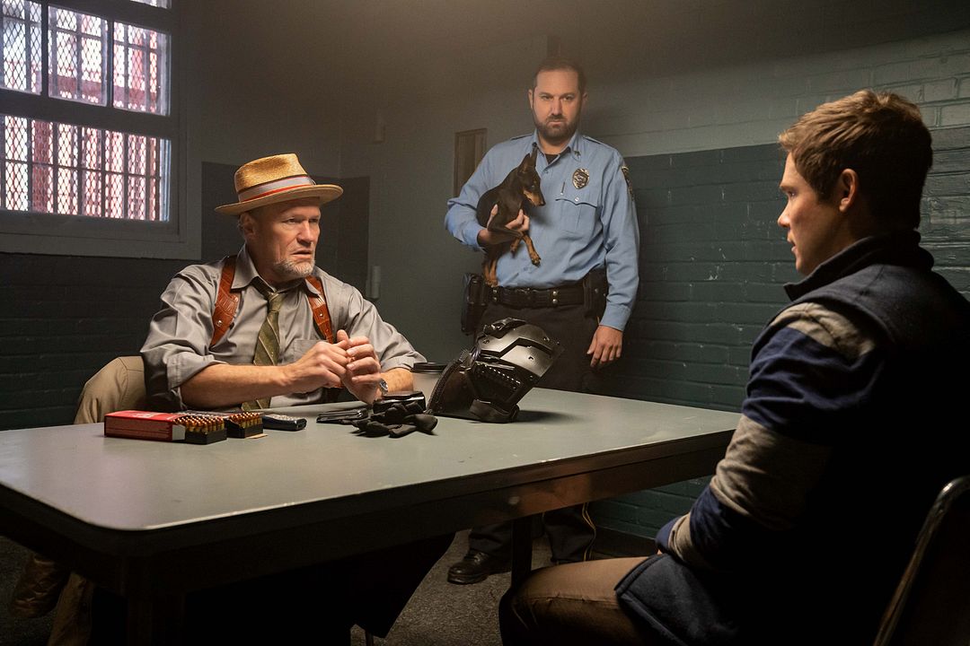 Unos suegros de armas tomar : Foto Adam Devine, Michael Rooker