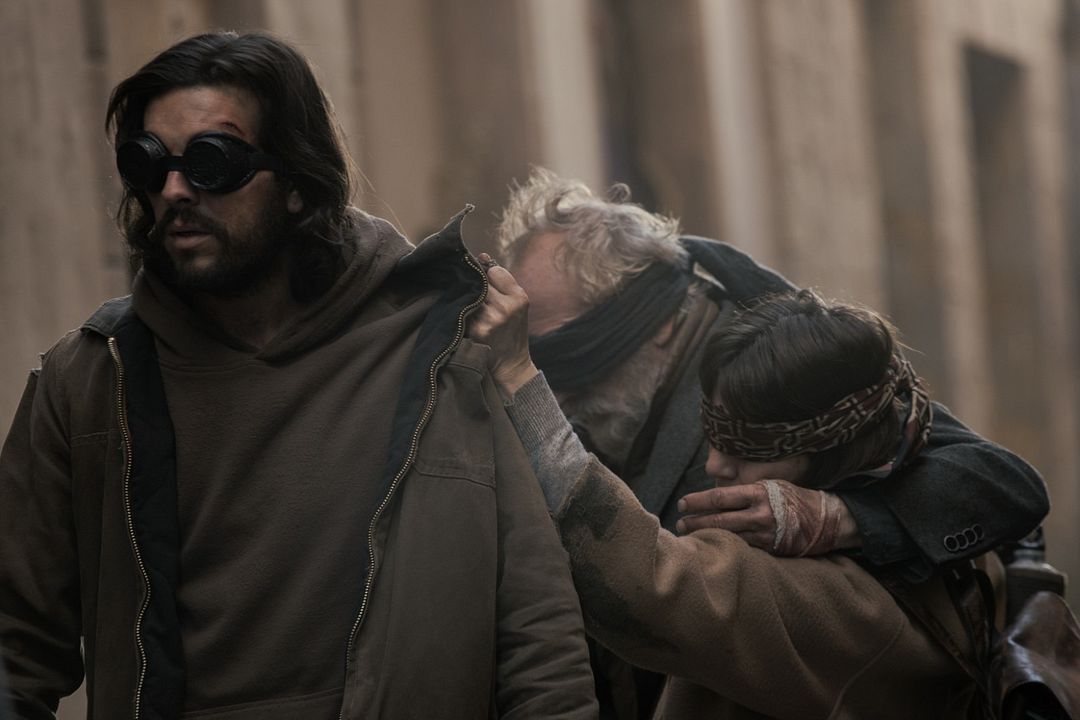 Bird Box Barcelona : Foto Gonzalo de Castro, Mario Casas, Lola Dueñas