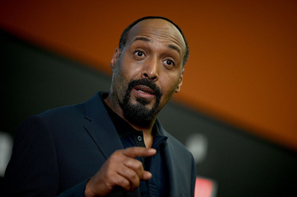 The Irrational : Foto Jesse L. Martin