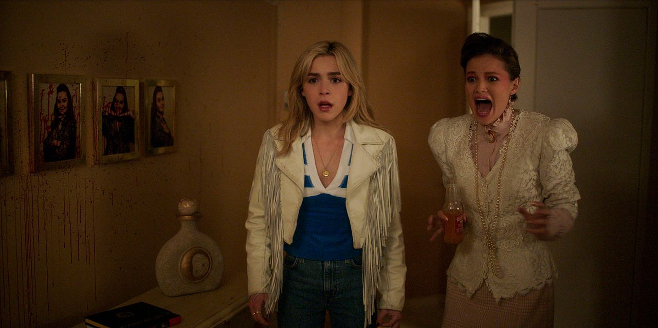 Dulces y sangrientos 16 : Foto Kiernan Shipka, Olivia Holt