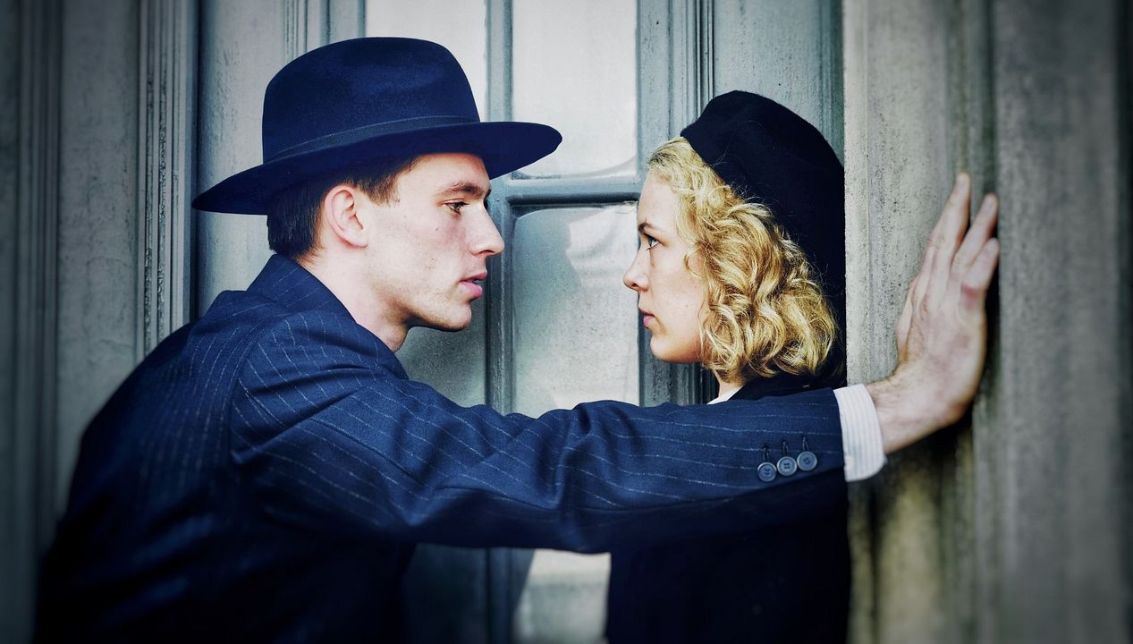  Stella, Una Vida : Foto Jannis Niewöhner, Paula Beer