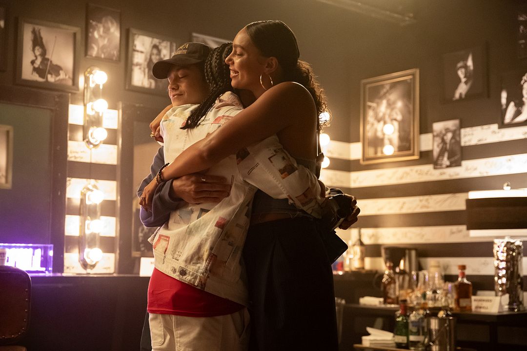 Foto Tyler Dean Flores, Emma Ferreira, Jordan Mendoza