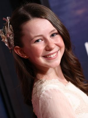 Póster Katelyn Rose Downey