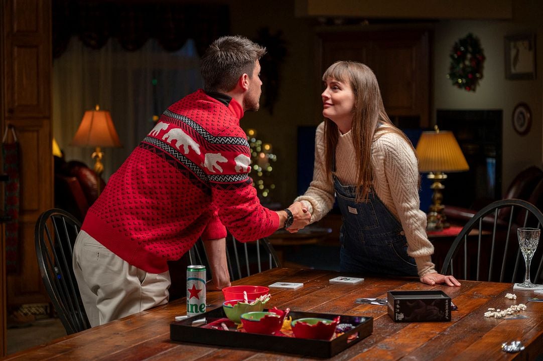 EXmas : Foto Leighton Meester, Robbie Amell