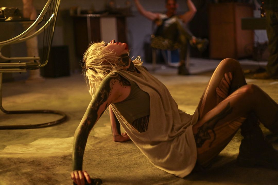 God is a Bullet : Foto Maika Monroe