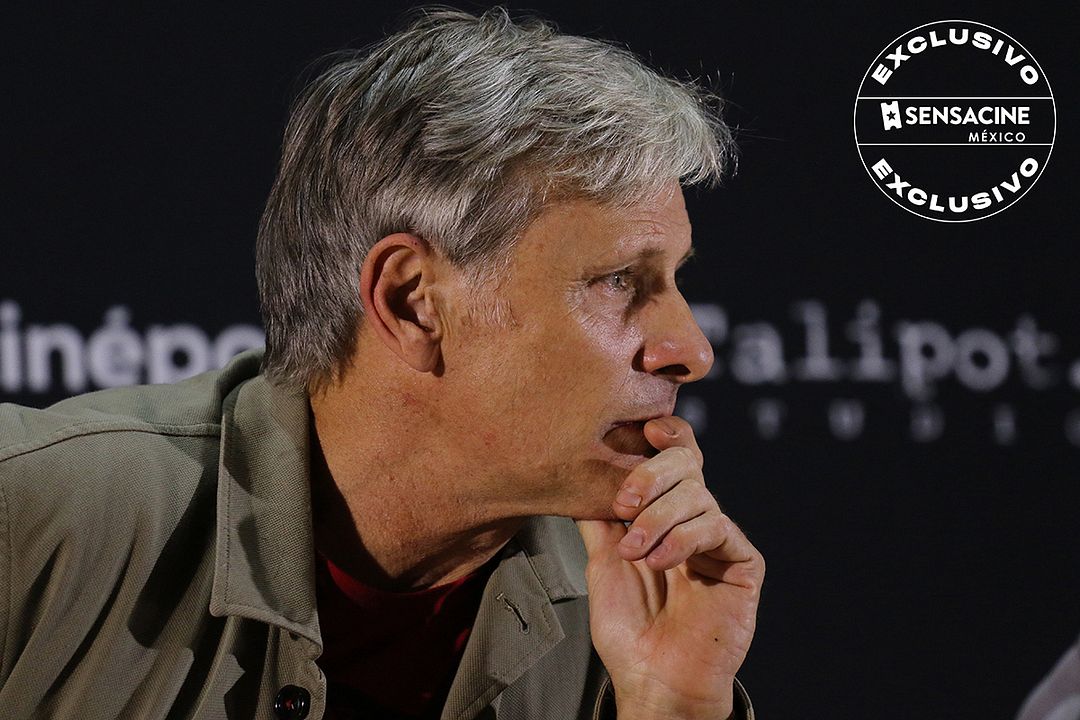 Cobertura de revista Viggo Mortensen