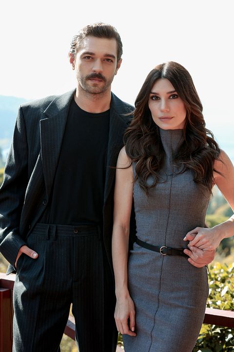 Yıldızlar Bana Uzak : Foto