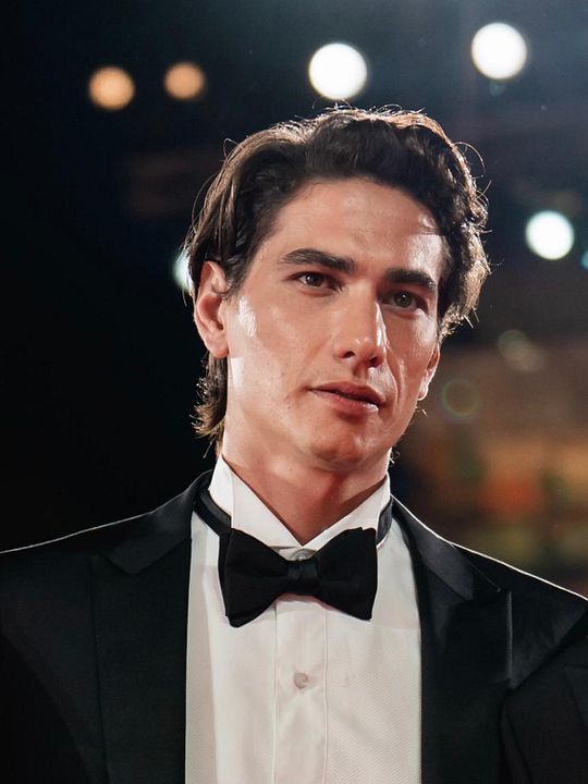 Póster Enzo Vogrincic Roldán