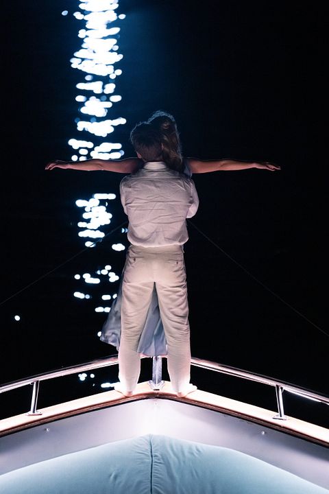 Con todos menos contigo : Foto