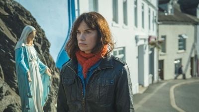 La mujer en la pared : Foto