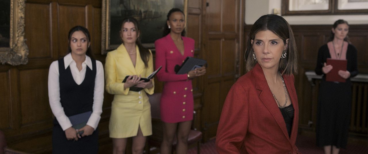 Ascenso : Foto Fola Evans-Akingbola, Marisa Tomei, Camila Mendes