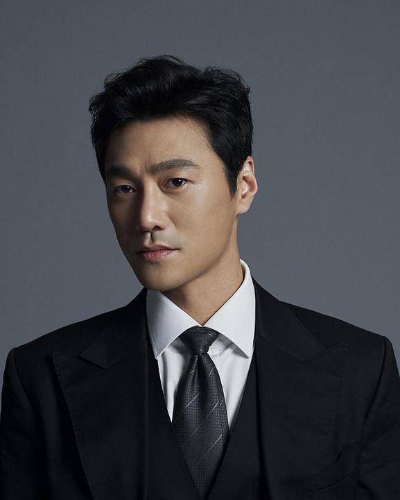 Póster Choi Young Joon