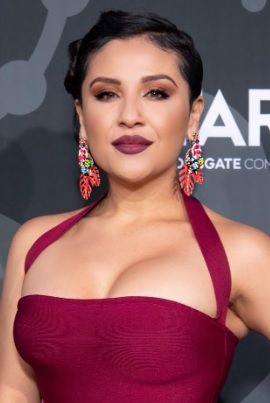 Póster Annie Gonzalez