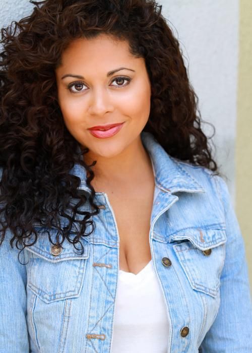 Póster Vianessa Castaños