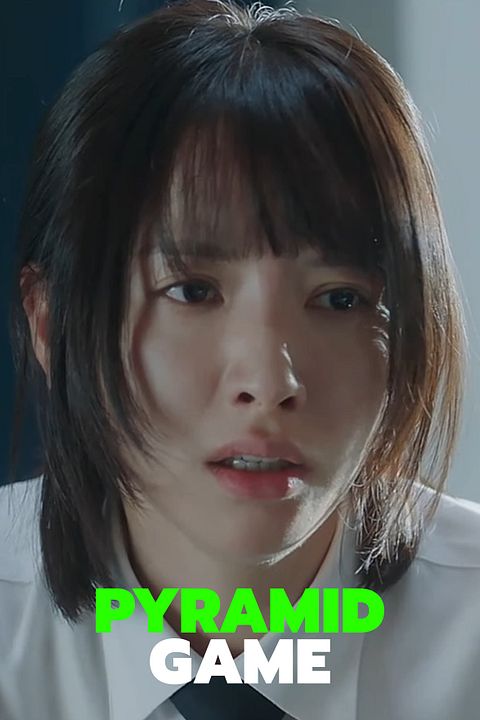 El juego de la pirámide : Póster