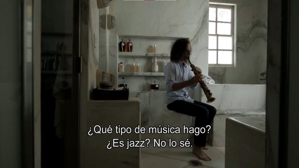 Trailer de la película Music Box Listening to Kenny G 'Music Box